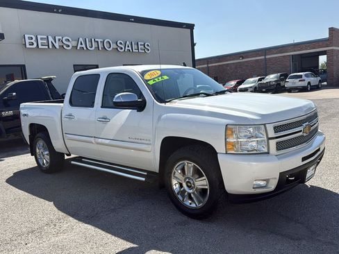 Used 2012 Chevrolet Silverado 1500 LTZ w/ LTZ White Diamond Edition AWD/4WD image 4