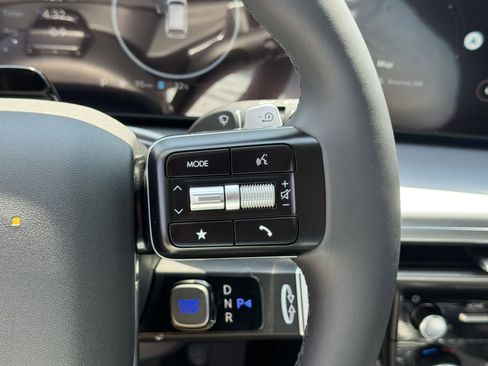 New 2026 Hyundai Ioniq 9 SEL AWD/4WD image 18