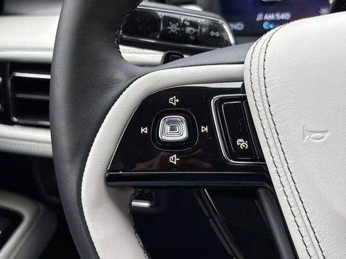 New 2026 Lincoln Aviator AWD w/ Jet Appearance Package image 25