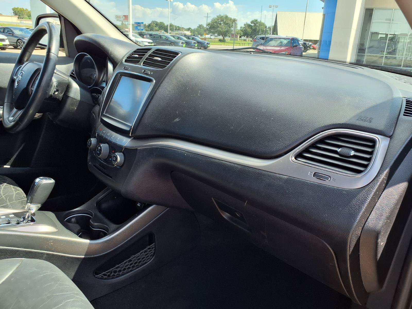 Used 2018 Dodge Journey Crossroad FWD image 14