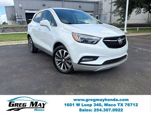 Used 2017 Buick Encore Essence FWD image 1