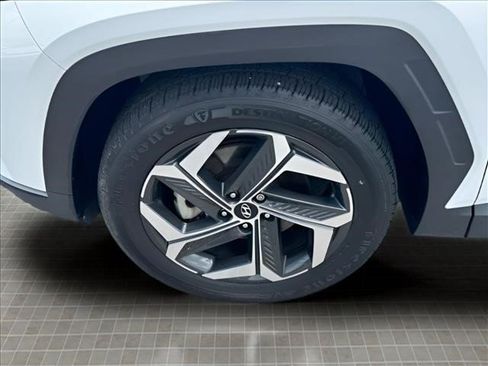 Certified 2023 Hyundai Tucson SEL w/ Convenience Package FWD image 20
