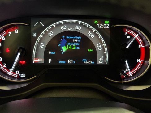 Used 2024 Toyota RAV4 XLE w/ Weather Package AWD/4WD image 17