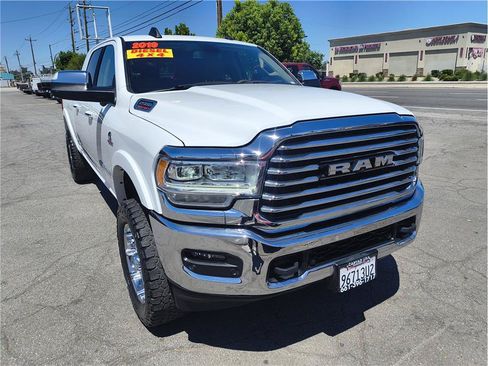 Used 2019 RAM 2500 Limited AWD/4WD image 3