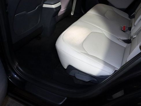 Used 2022 Kia EV6 Wind w/ Wind Technology Package image 28