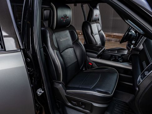 Used 2022 RAM 3500 Laramie image 30