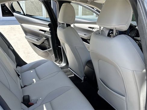 Used 2024 MAZDA MAZDA3 2.5 Turbo Sedan w/Premium Plus image 34