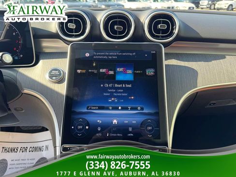 Used 2025 Mercedes-Benz C 300 4MATIC Sedan image 21