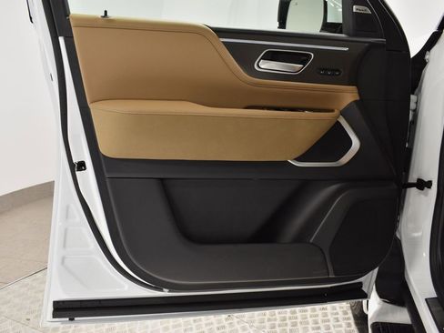 New 2026 INFINITI QX80 Luxe w/ Exterior Package image 10