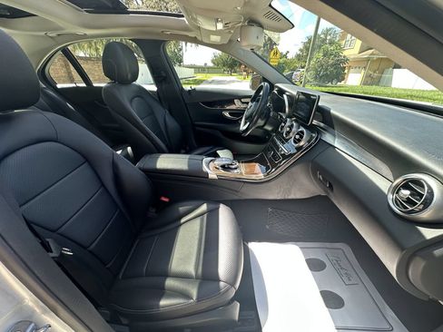Used 2016 Mercedes-Benz C 300 4MATIC Sedan image 11