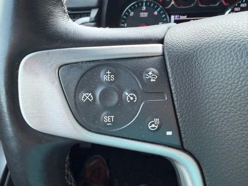 Used 2017 GMC Yukon XL SLT image 19