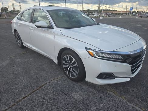 Used 2021 Honda Accord EX-L image 2