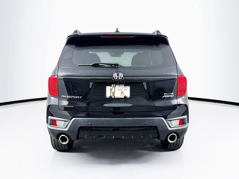 Used 2023 Honda Passport Elite image 8