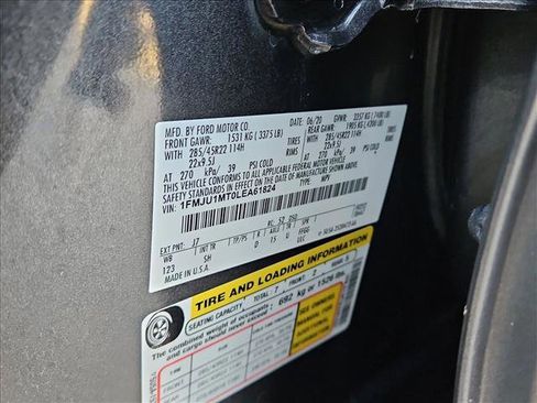 Used 2020 Ford Expedition Platinum image 29