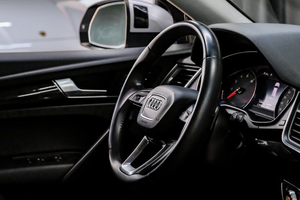 Used 2020 Audi Q5 2.0T Premium AWD/4WD image 18