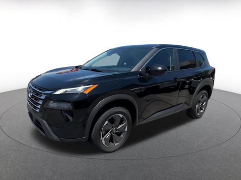 Used 2025 Nissan Rogue SV FWD image 7