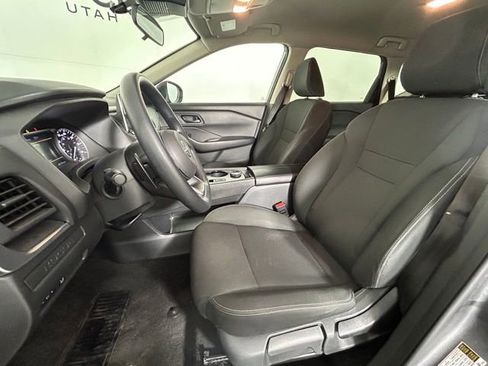 Used 2024 Nissan Rogue S AWD/4WD image 23