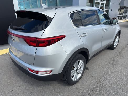 Used 2019 Kia Sportage LX image 5