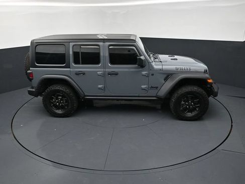 Used 2024 Jeep Wrangler Unlimited Sport AWD/4WD image 18