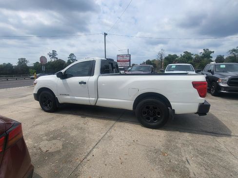 Used 2019 Nissan Titan S RWD image 40