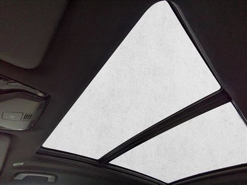 New 2026 BMW X5 xDrive50e image 15