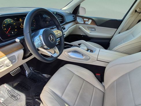 Used 2023 Mercedes-Benz GLS 450 4MATIC image 22