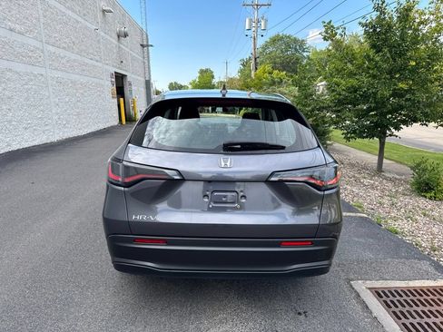 Certified 2024 Honda HR-V LX image 6