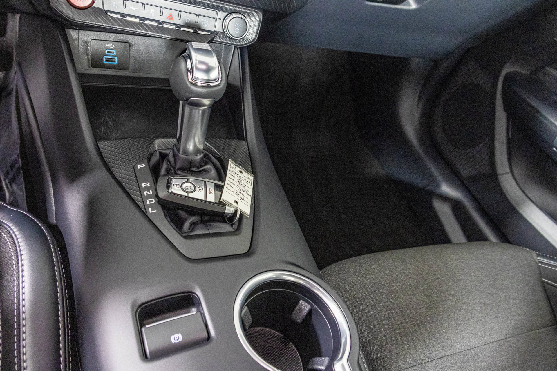 Used 2025 Ford Mustang Coupe RWD image 26