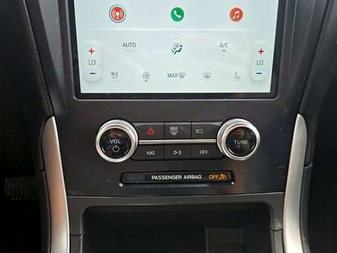 Used 2024 Ford Edge SEL w/ Convenience Package AWD/4WD image 19