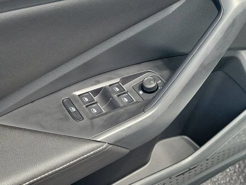 Used 2025 Volkswagen Jetta S FWD image 15