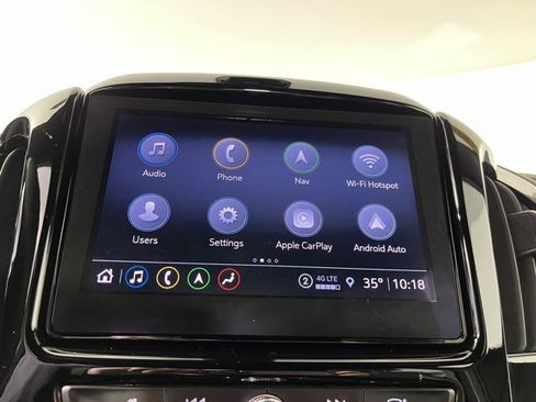 Used 2023 Chevrolet Traverse RS image 28