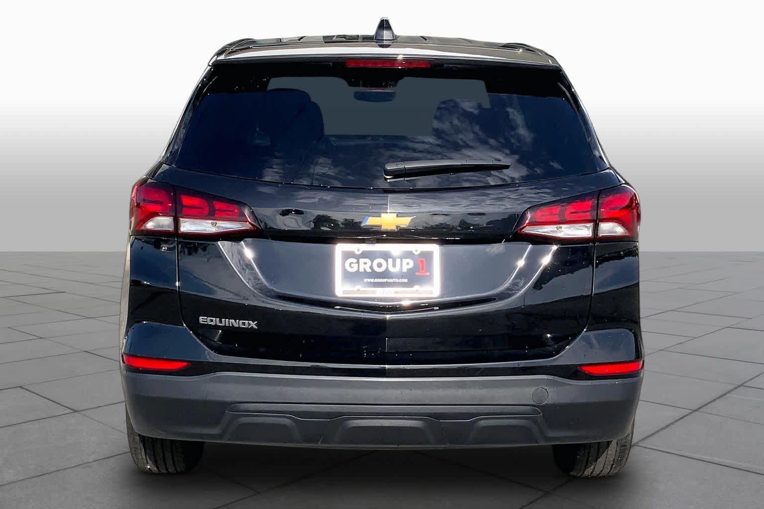 Used 2024 Chevrolet Equinox LS FWD image 5