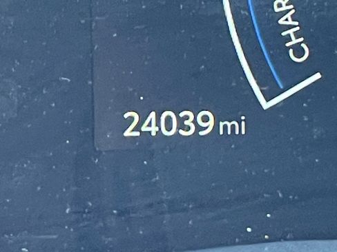 Used 2025 Toyota Camry LE image 40