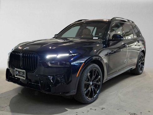 Used 2026 BMW X7 xDrive40i w/ M Sport Package AWD/4WD image 7