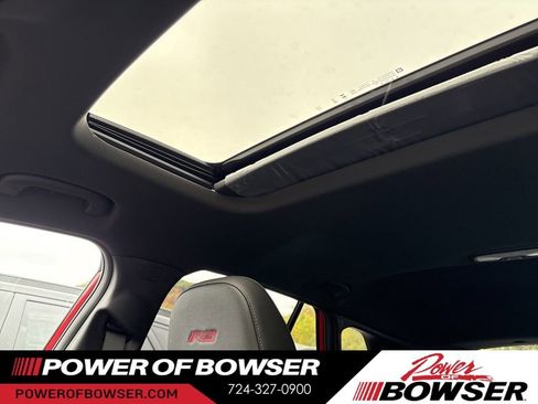 New 2026 Chevrolet Trax RS w/ Sunroof Package FWD image 13