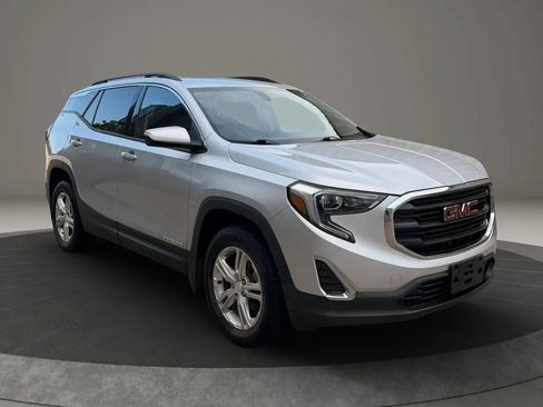 Used 2018 GMC Terrain SLE AWD/4WD image 4