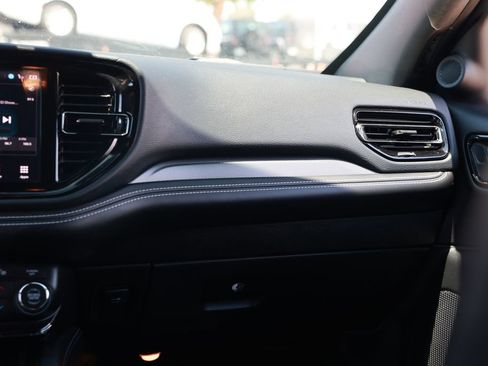 Used 2025 Dodge Durango SRT Hellcat AWD/4WD image 31