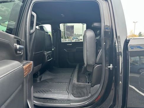 Used 2023 Chevrolet Silverado 2500 High Country w/ Z71 Off-Road Package image 17