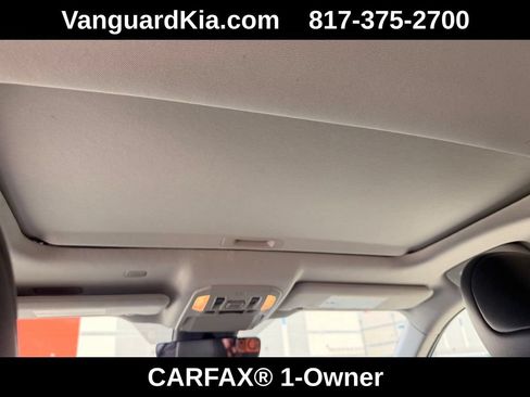 Used 2021 Toyota Highlander XLE FWD image 26