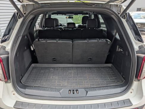 Used 2020 Ford Explorer ST w/ ST High-Performance Pack AWD/4WD image 31