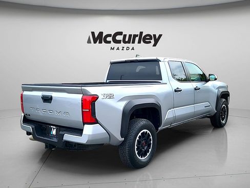 Used 2024 Toyota Tacoma TRD Off-Road AWD/4WD image 7
