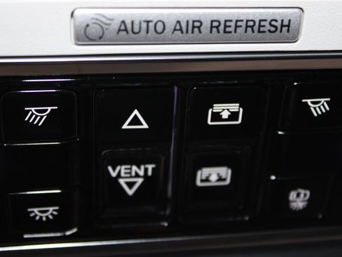 New 2026 Lincoln Nautilus Reserve w/ Jet Appearance Package image 55