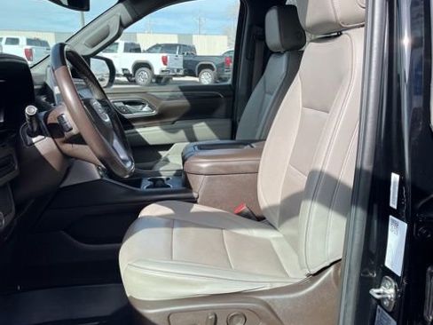 Used 2022 GMC Yukon XL SLT image 33