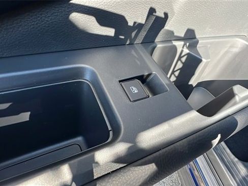 New 2025 Nissan Pathfinder SL w/ Cargo Package image 15