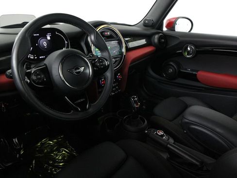 Used 2021 MINI Cooper S FWD image 6