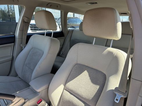 Used 2006 Subaru Legacy 2.5i Special Edition AWD/4WD image 33