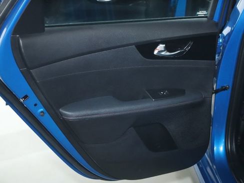 Used 2023 Kia Forte GT image 13