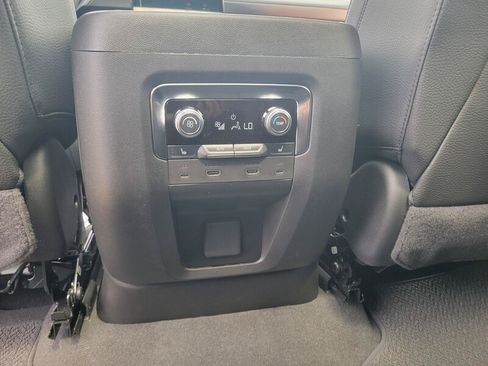 New 2026 GMC Yukon Denali w/ Advanced Technology Package RWD image 31