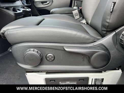 New 2025 Mercedes-Benz Sprinter 2500 image 24