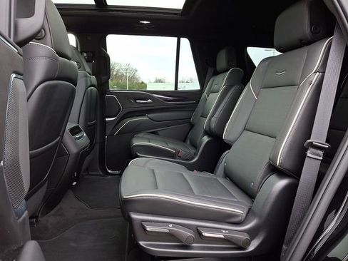 Used 2023 Cadillac Escalade Sport w/ Touring Package image 8